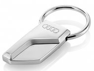 Металлический брелок для ключей Audi
