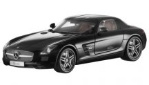 Модель Mercedes SLS AMG