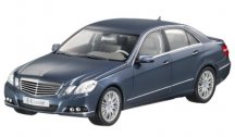 Модель Mercedes E Sedan