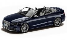 Модель Audi RS5 Cabrio