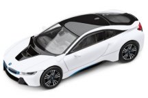 Модель BMW i8