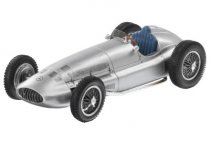 Модель Mercedes Race Car