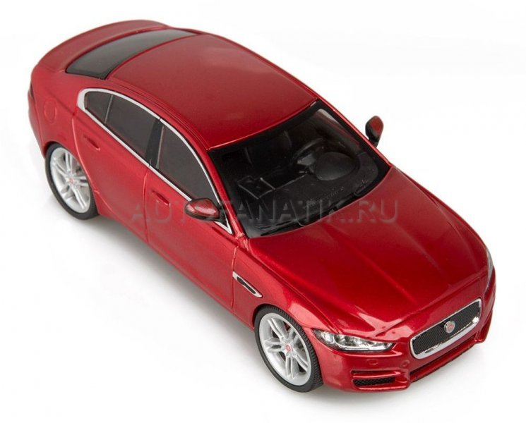 jaguar xe toy