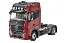 Модель грузовика Mercedes-Benz Actros