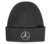 Вязаная шапка Mercedes