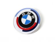 Эмблема BMW M на капот