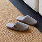 Домашние тапочки Zeekr