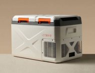 Автомобильный холодильник Zeekr