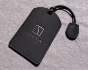 Замшевый чехол для ключ-карты Zeekr